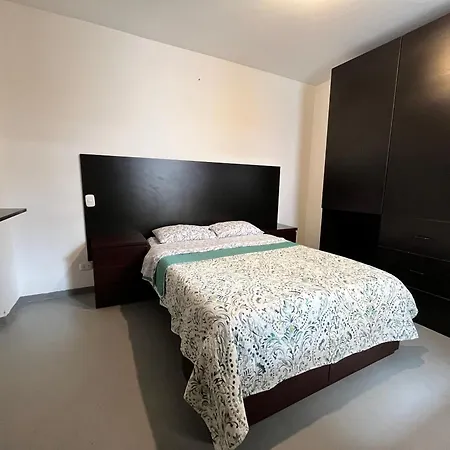 Bravo Hostels: Surf House Punta Hermosa Room photo